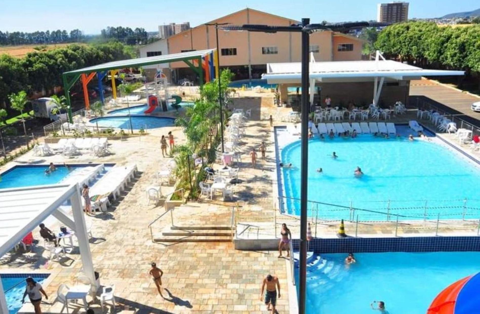 Ferienwohnung Diroma Fiori Caldas Novas Exterior foto