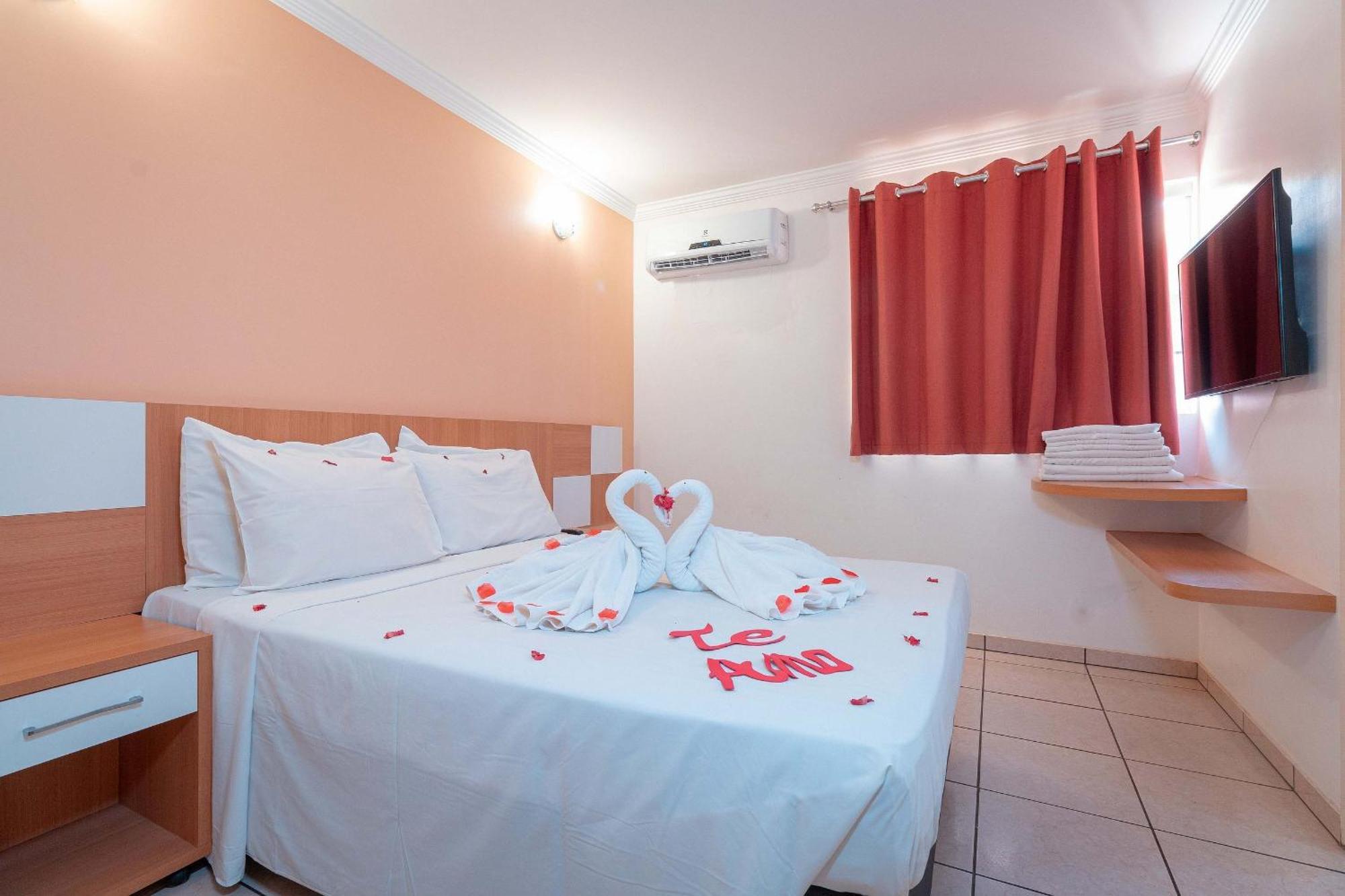 Ferienwohnung Diroma Fiori Caldas Novas Exterior foto